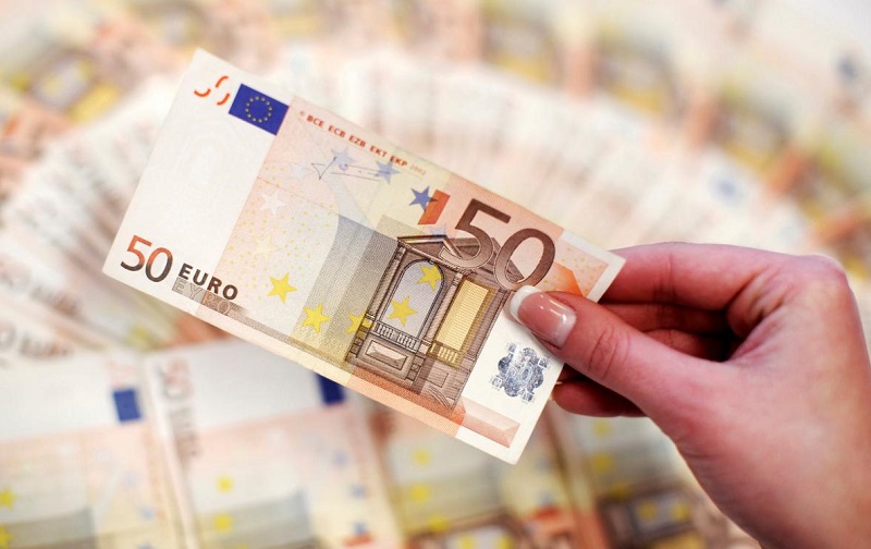 Forex Piyasasına EUR Yatırımı Yapabilmek için Giriş Yapmak